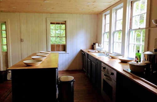 Shandaken House | Mountain Farmhouse (The Lorca, Catskills) - 10 min to Belleayre, 25 min Windham