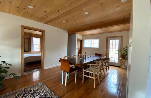 Shandaken House | Mountain Farmhouse (The Lorca, Catskills)