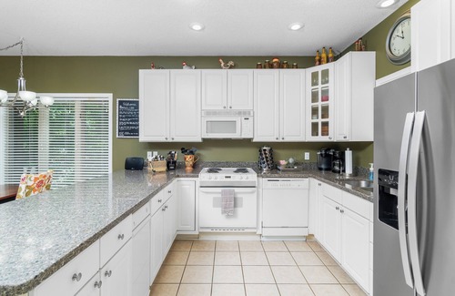 Mount Ida Condo | Mountain Harbor Resort Condo 2Bed 2Bath. Large Screen Deck. Pool 2-minute walk