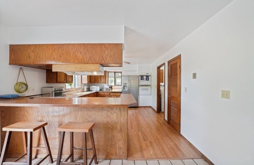 Beaver Cabin | Mountain Home w/a River in Back - close to Skiing
