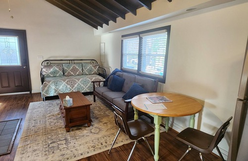 Thurmont Cabin | Mountain Laurel Cabin at Hunting Creek Hideaway