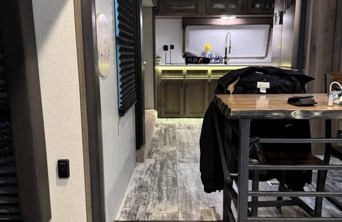 Last Chance House | Mountain-Modern Fifth Wheel Near Yellowstone