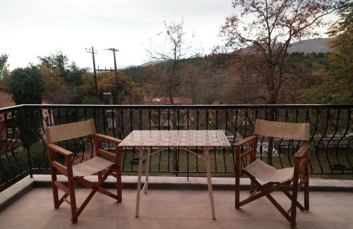Serres Apartment | Mountain Retreat in Chrisopigi