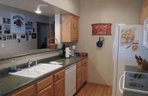 Heber Cabin | Mountain Retreat - Pet Friendly Cabin