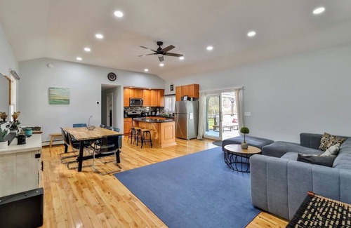 Jewett House | Mountain Serenity - brand new hot tub - fire pit