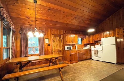 Reeders Other | Mountain Springs Lake Resort