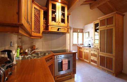 Chateau-d'Oex Ski Chalet | Mountain Top Chalet with fantastic views