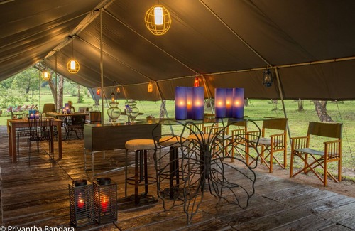 Imbulpe Ski Chalet | Mountain Top Glamping Suite with a Star Bed