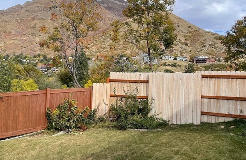 Olympus Cove House | Mountain View and 5 minute walking distance to stores and ski/snowboard shuttle