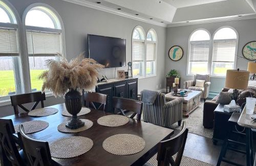 Boyne Falls House | Mountain View Inn at Boyne Falls