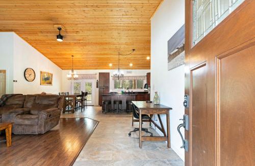 Alberton House | Mountain Views & River Access - Dog-Friendly Retreat Near Missoula!