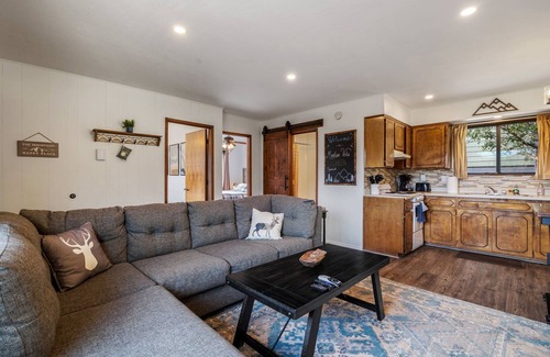 Greer Cabin | Mountain Vista Summar