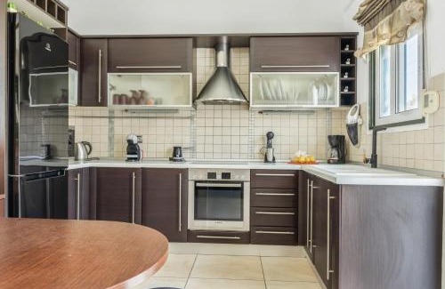 Merichas Apartment | Mouria House