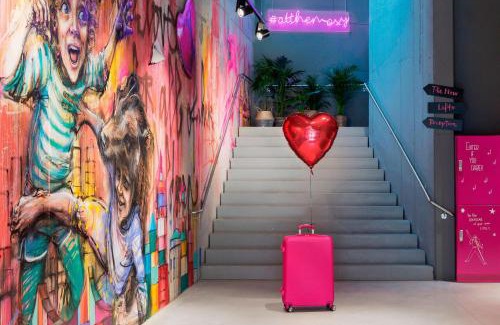Innenstadt Hotel | Moxy Frankfurt City Center
