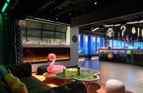 Chun'an Hotel | Moxy Qiandao Lake