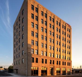 Downtown Springfield Hotel | Moxy Springfield Downtown