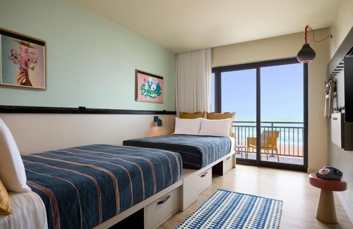 Northeast Virginia Beach Hotel | Moxy Virginia Beach Oceanfront