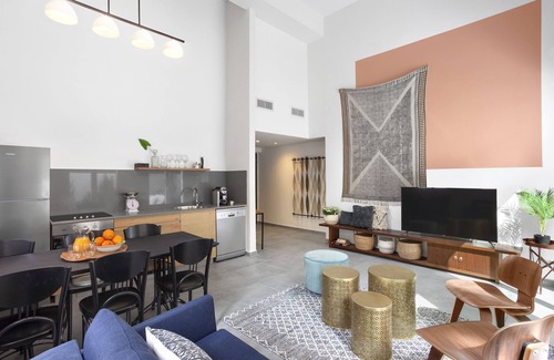 Tel Aviv Apartment | Mr. Katinsky - By TLV2GO