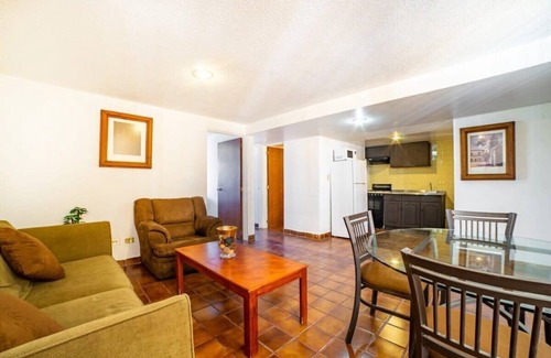 Downtown Queretaro Apartment | +MS +Ubicadísima Suite +Seguridad +Av. Zaragoza