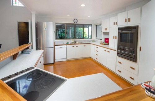 Mount Glorious Cottage | Mt Glorious Getaways