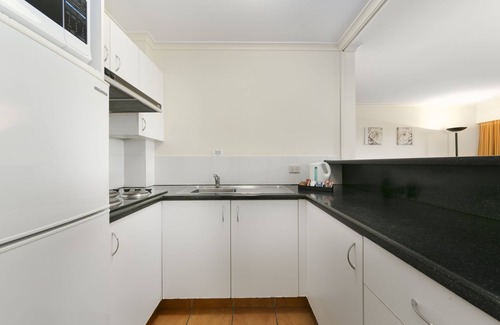 Mount Ommaney Hotel | Mt Ommaney Hotel Apartments