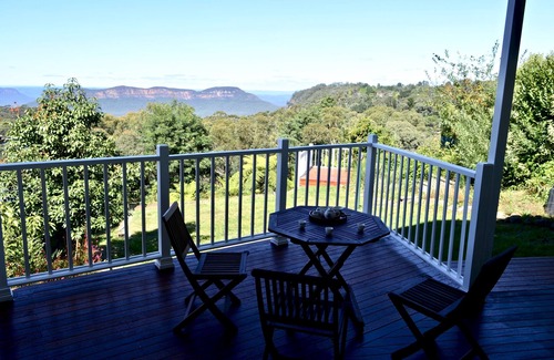 Katoomba House | Mt Solitary House – Elite Views | Incredible Comfort