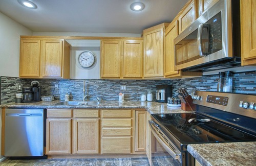 Sterling House | MUCH more than a Functional 3 Bedroom Flat