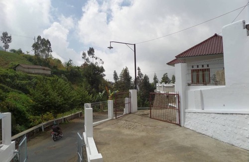 Sukapura House | Mugi Guesthouse near Mt. Bromo