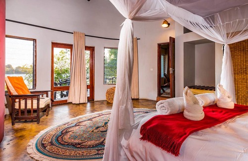 Kafue National Park Cabin | Mukambi Safari Lodge