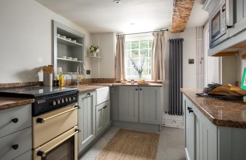 Painswick House | Mulberry, A Luxury Two Bed Cottage in Painswick