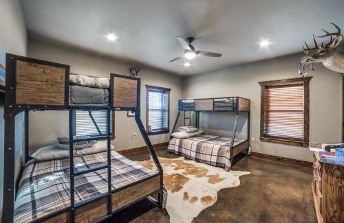 Goliad House | Murphco Ranch