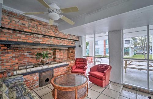 Garden City Apartment | Murrells Inlet Upstairs Unit 1 Block to Beach!