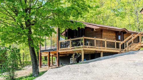 Muskoka Lakes House | Muskoka Lakeview Cottage - Pier 100 #40