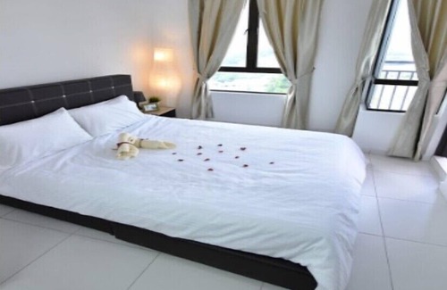 Bukit Baru Apartment | Muslim Cozy Stay 3BR @ The Heights