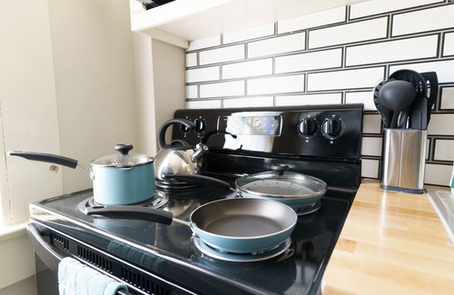Columbus Apartment | "MUW☞0.1 Mile /Columbus AF Base /MSU /Starksville /Downtown Columbus