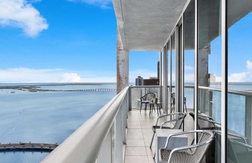 Downtown Miami Apartment | MVR-Relax in Style Above Brickell