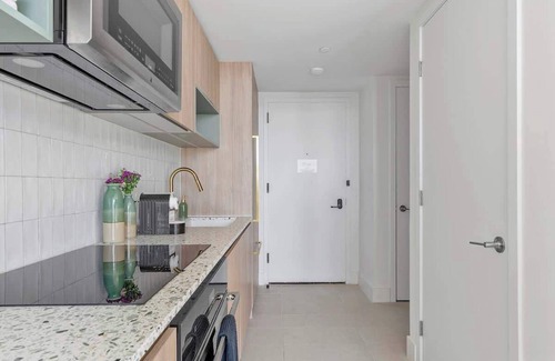 Flagami Apartment | MVR Skyline Luxury in Downtown Miami