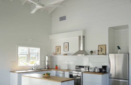 Spanish Wells House | "My Happy Place" BRAND NEW Beach House on the most pristine white sand beach🌴🌊