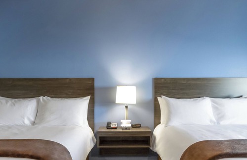Randolph Center Hotel | My Place Hotel-Randolph VT