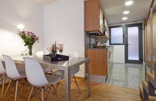 El Putget i Farro Apartment | My Space Barcelona 5 Apart. near Vall d'Hebron up to 30 people