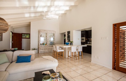 Bisento Villa | My Sunny Place; private villa with gorgeous 180 degrees ocean view & pool