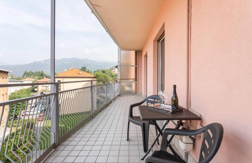 Albate Apartment | MyHomeInComo - Santa Chiara Apartment