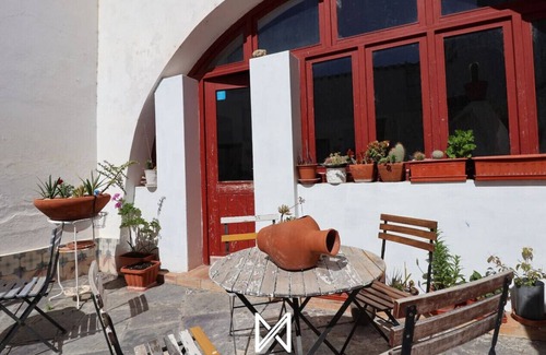 Mertola House | MyStay - The Viscount's House | Twin