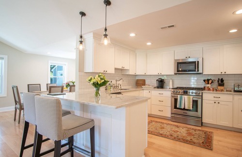 West Mystic House | Mystic Magnolia House - Magnificent rental