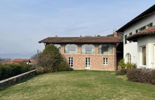 Palazzo Canavese House | MyVilla Suites