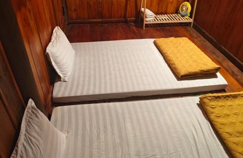 Quang Uyen Ski Chalet | Nùng An homestay-Motorbike Taxi