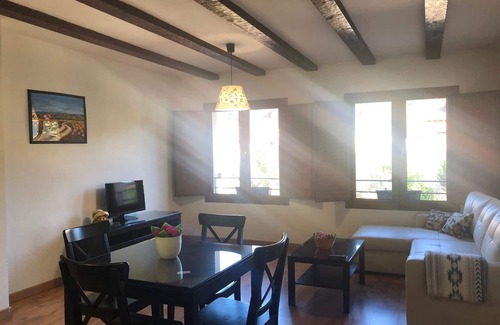 La Pradera de Navalhorno Apartment | Navalhorno Apt of 1 double room + sofa bed
