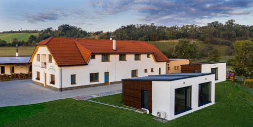 Rasovice House | Na Zeleném statku