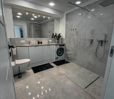 Elk Apartment | NADJEZIORNA LUX 3