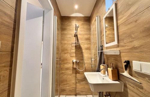 Neu-Isenburg Apartment | Nahe Frankfurt Flughafen & Messe
